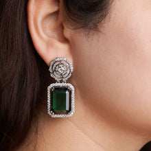 Load image into Gallery viewer, Corsage Earrings
