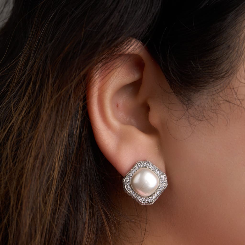 Cube Pearl Earrings