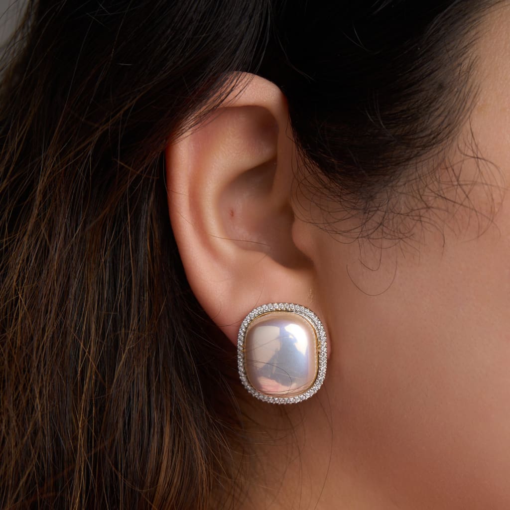 Cushion Pearl Earrings