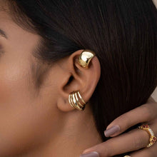Load image into Gallery viewer, Daph Ear Cuff
