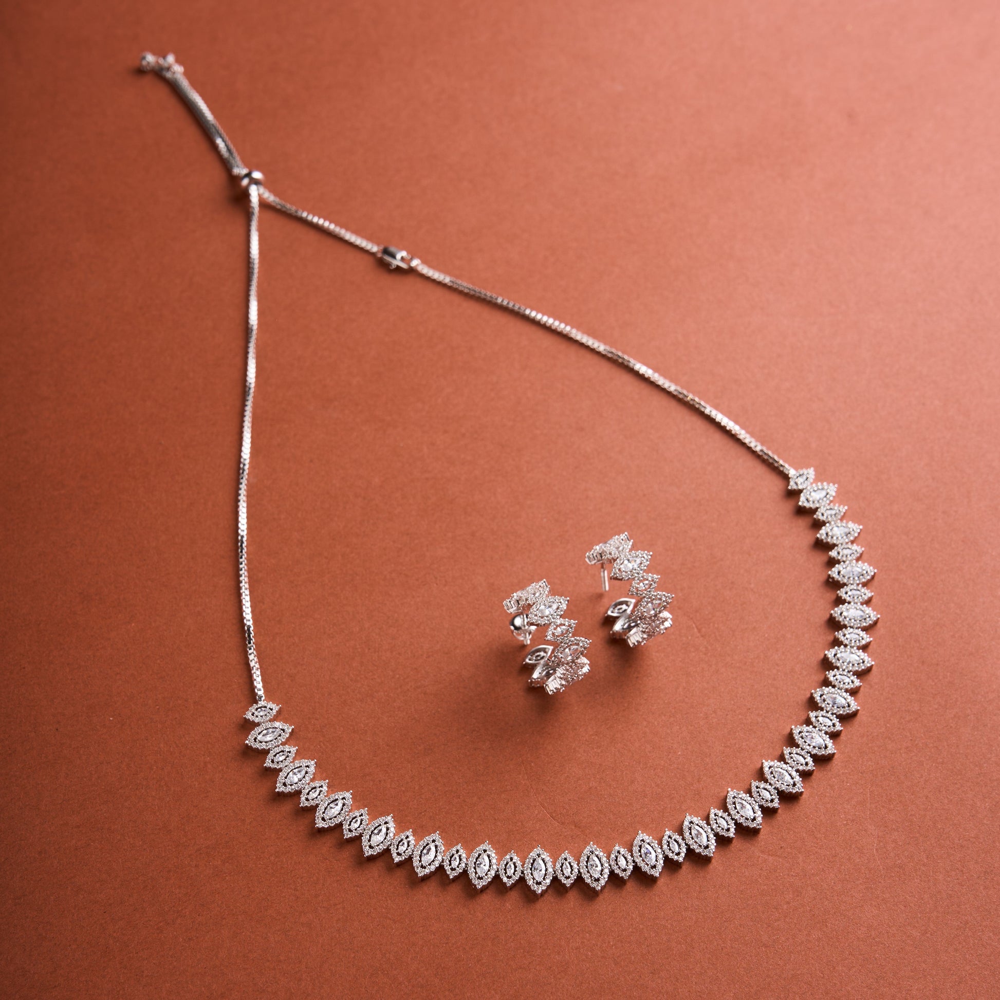 Dhruvika Necklace Set Mozaati