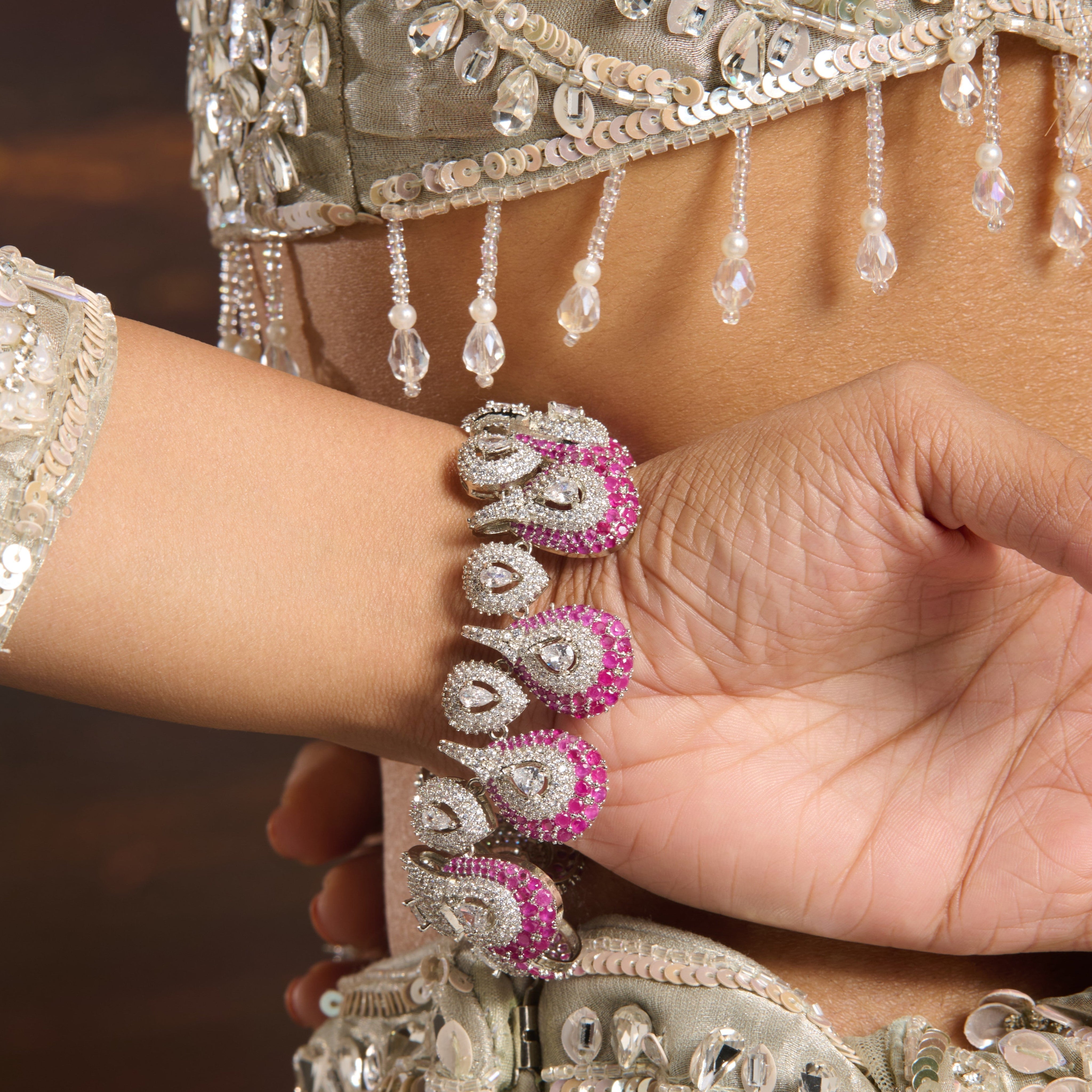 Dual Pear Bracelet Mozaati