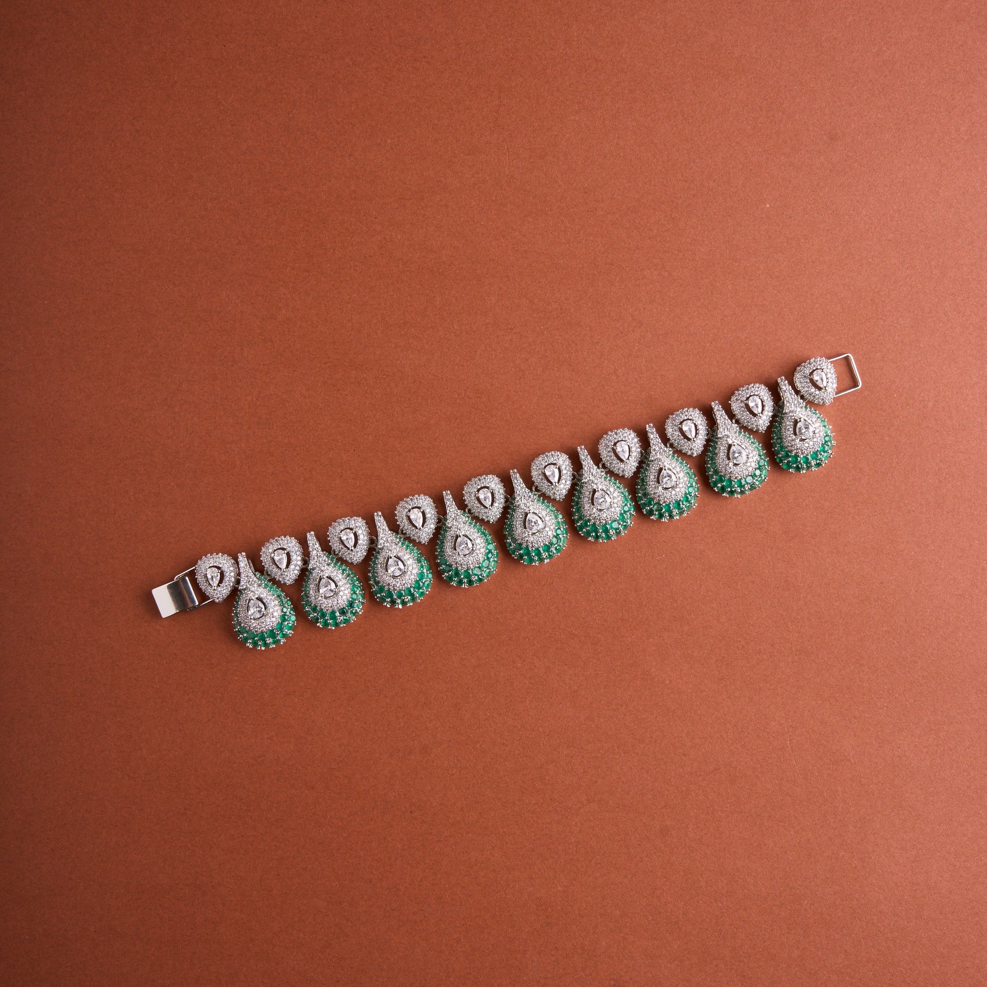 Dual Pear Bracelet Mozaati