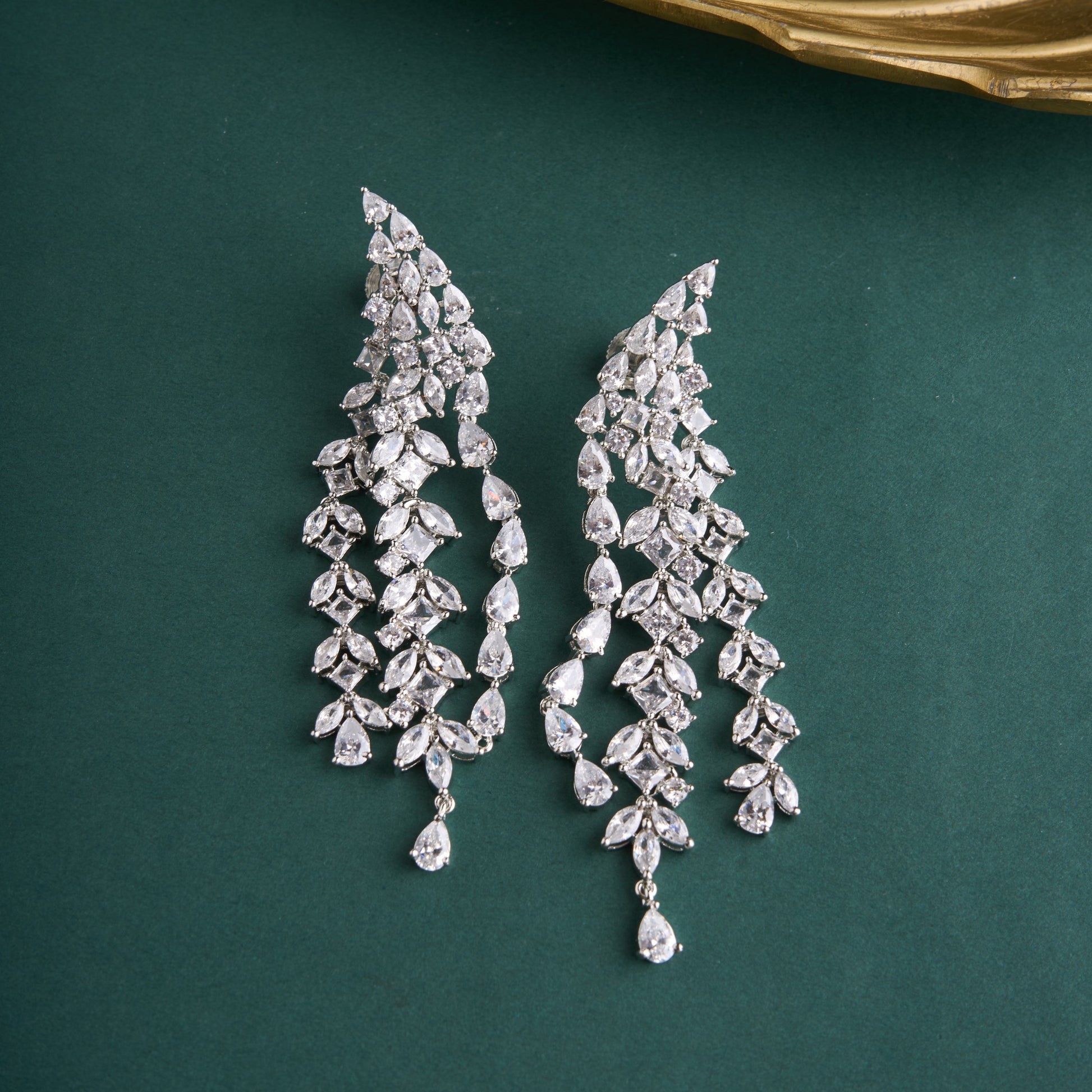Elikai Earrings Mozaati