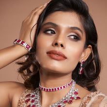 Load image into Gallery viewer, Emerald Cut Choker
