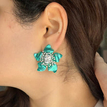 Load image into Gallery viewer, Flora Earrings
