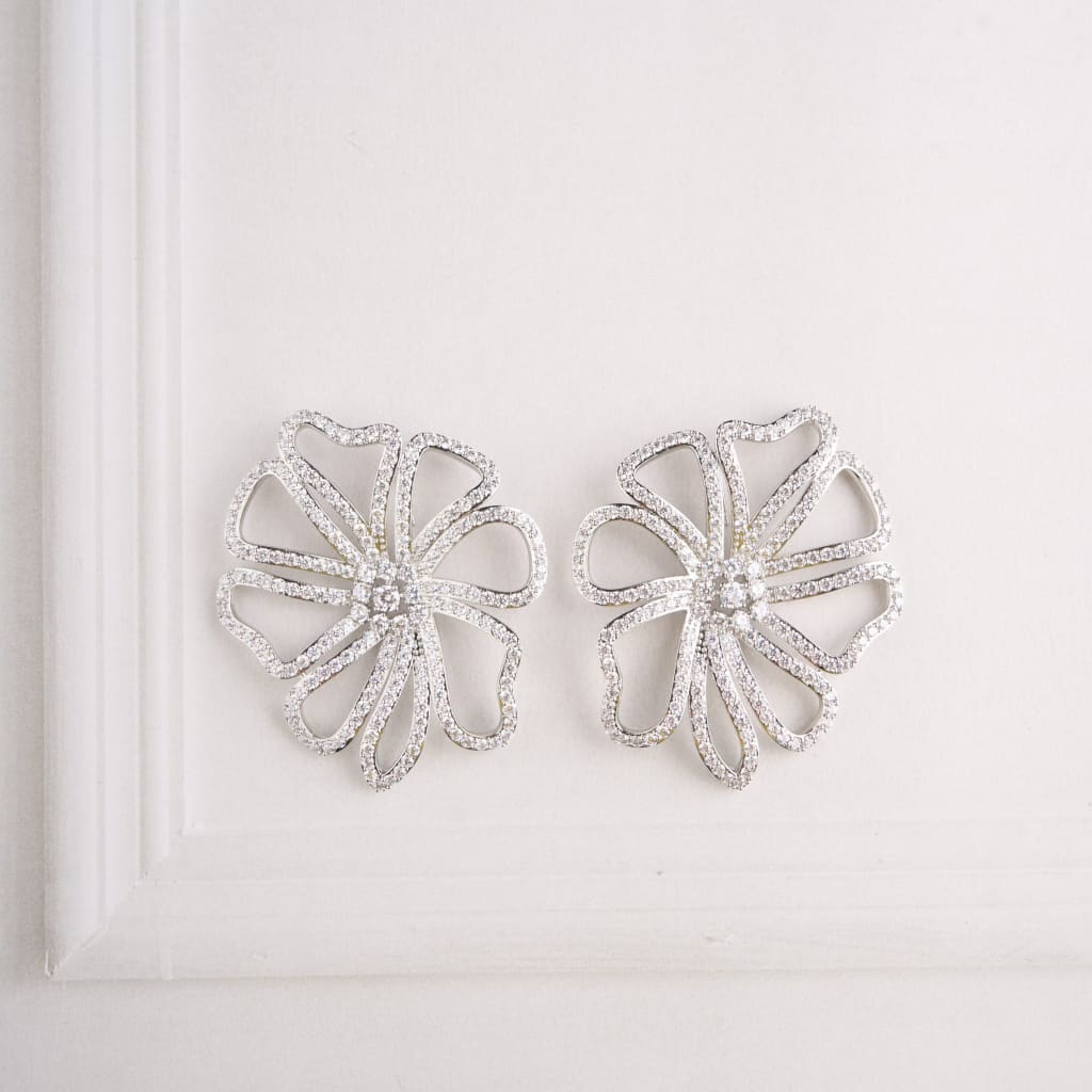 Flower Trace Earrings