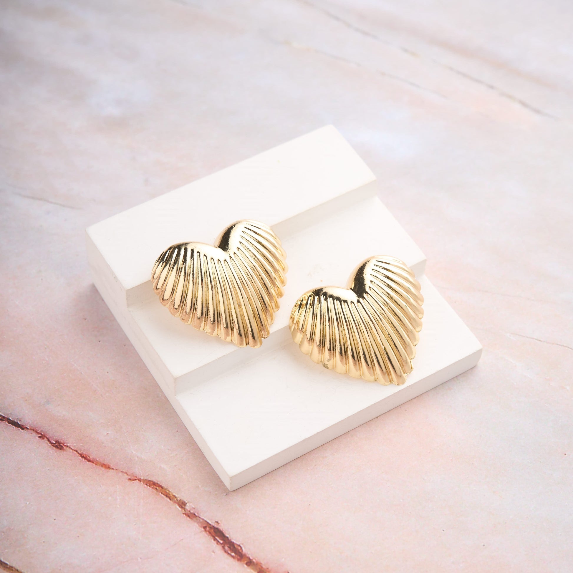 Heart Love Earrings Mozaati
