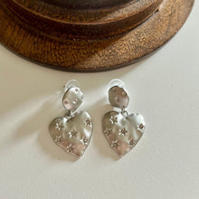 Load image into Gallery viewer, Heart Star Earrings
