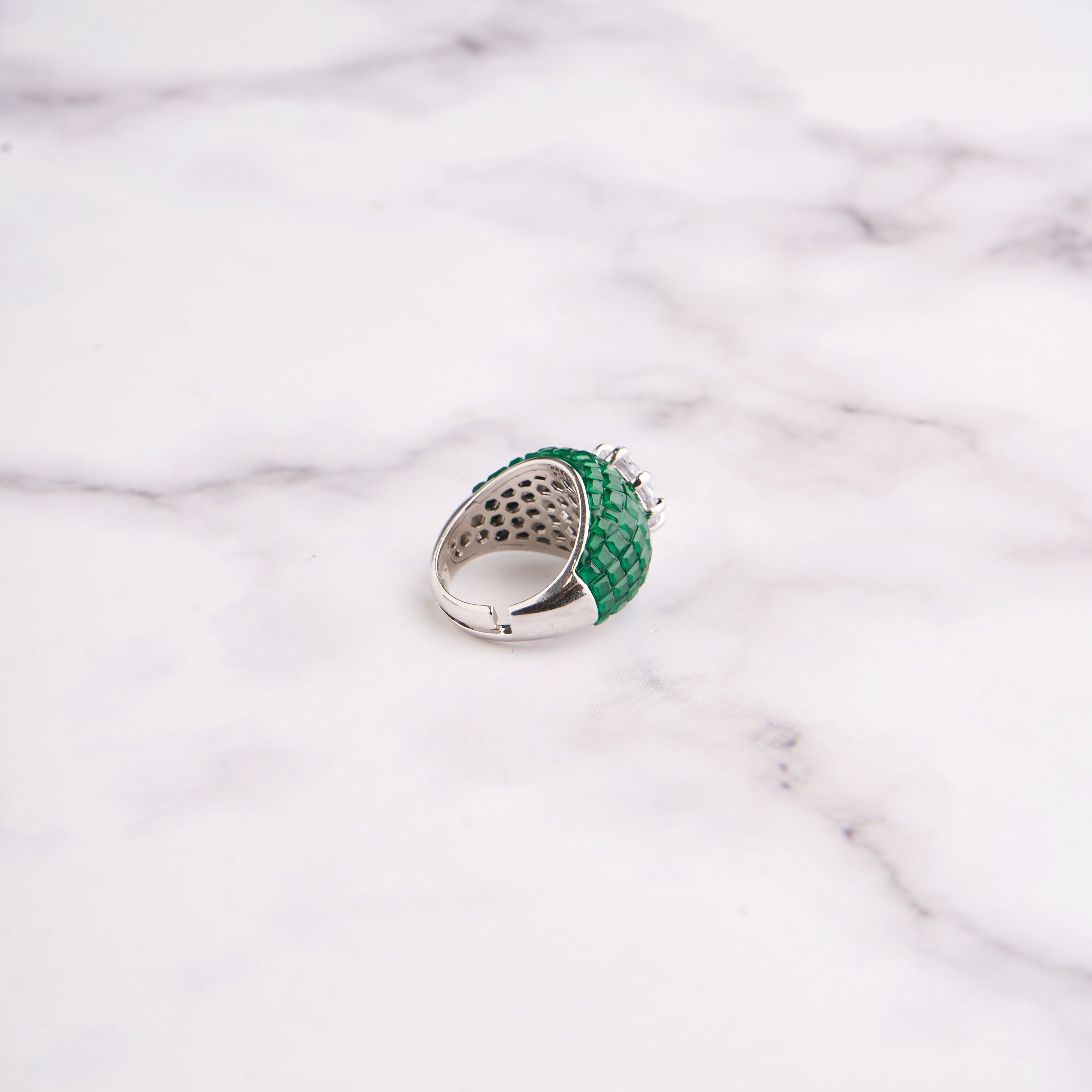 Illusion Ring Mozaati