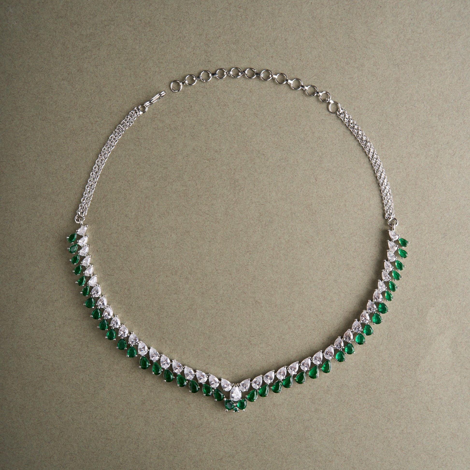 Iraa Necklace Mozaati
