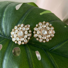 Load image into Gallery viewer, Isha Earrings
