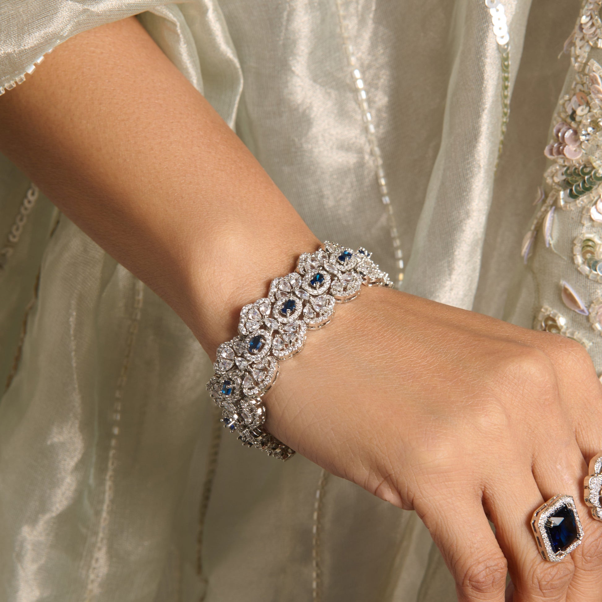 Ishita Bracelet Mozaati