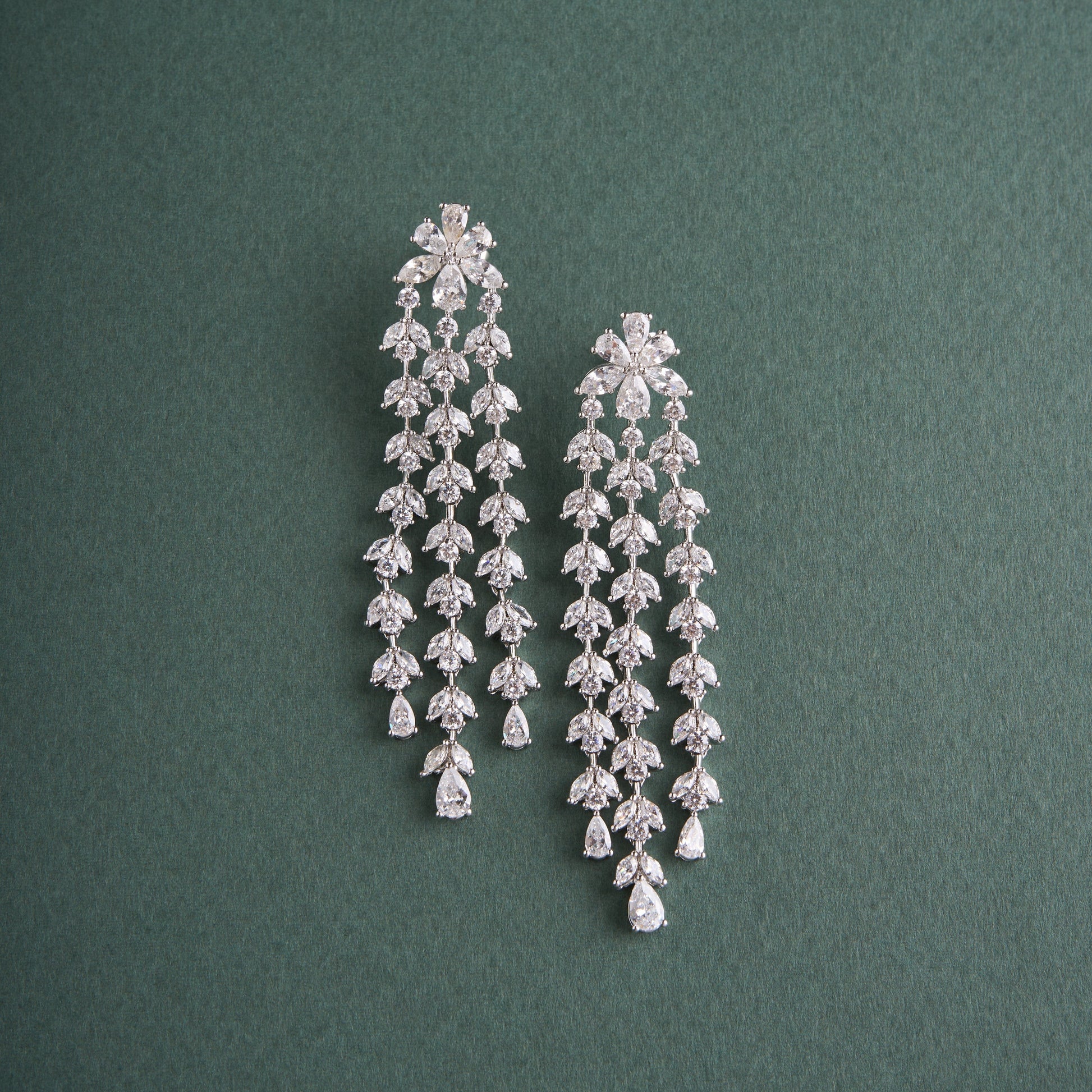 Ishya Earrings Mozaati