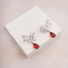 Load image into Gallery viewer, Jasmine Earrings - Red
