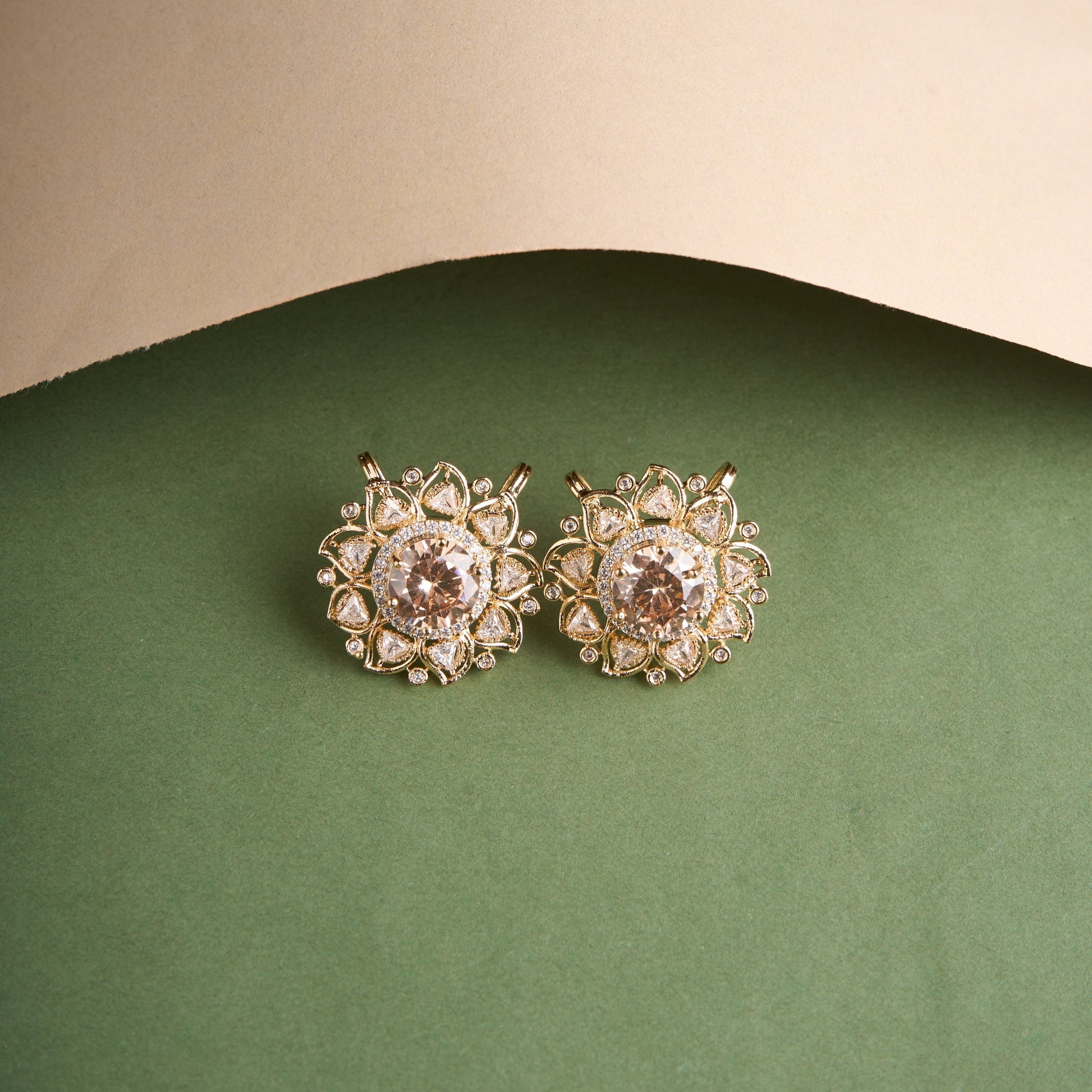 Kairavi Cuff Mozaati