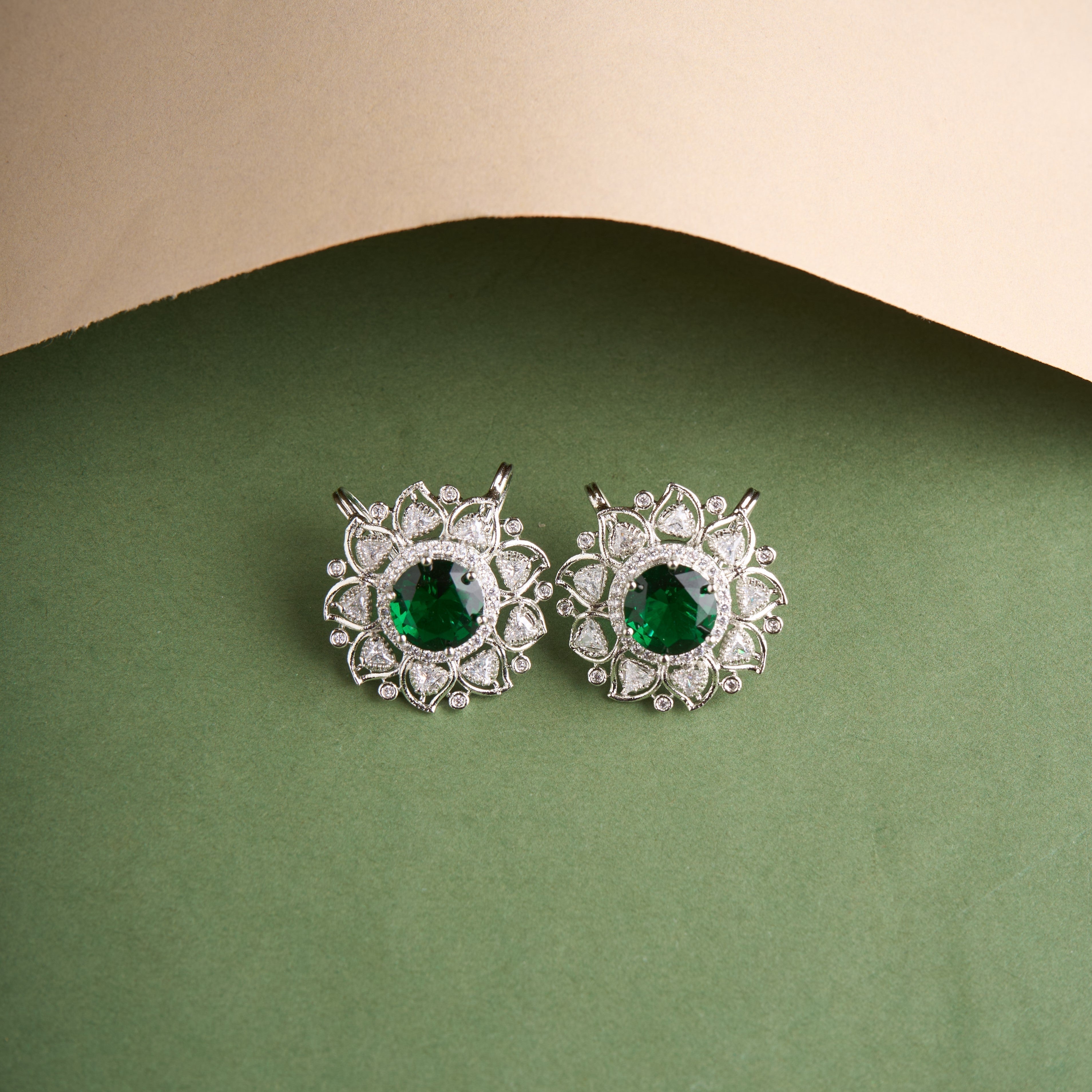 Kairavi Cuff Mozaati