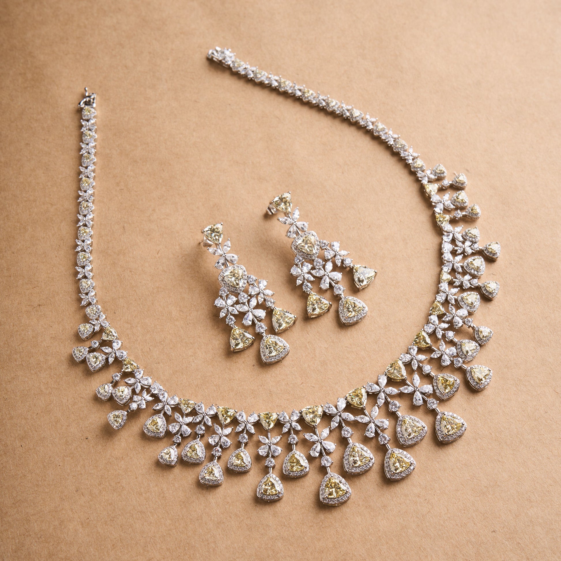 Kanira Necklace Set Mozaati