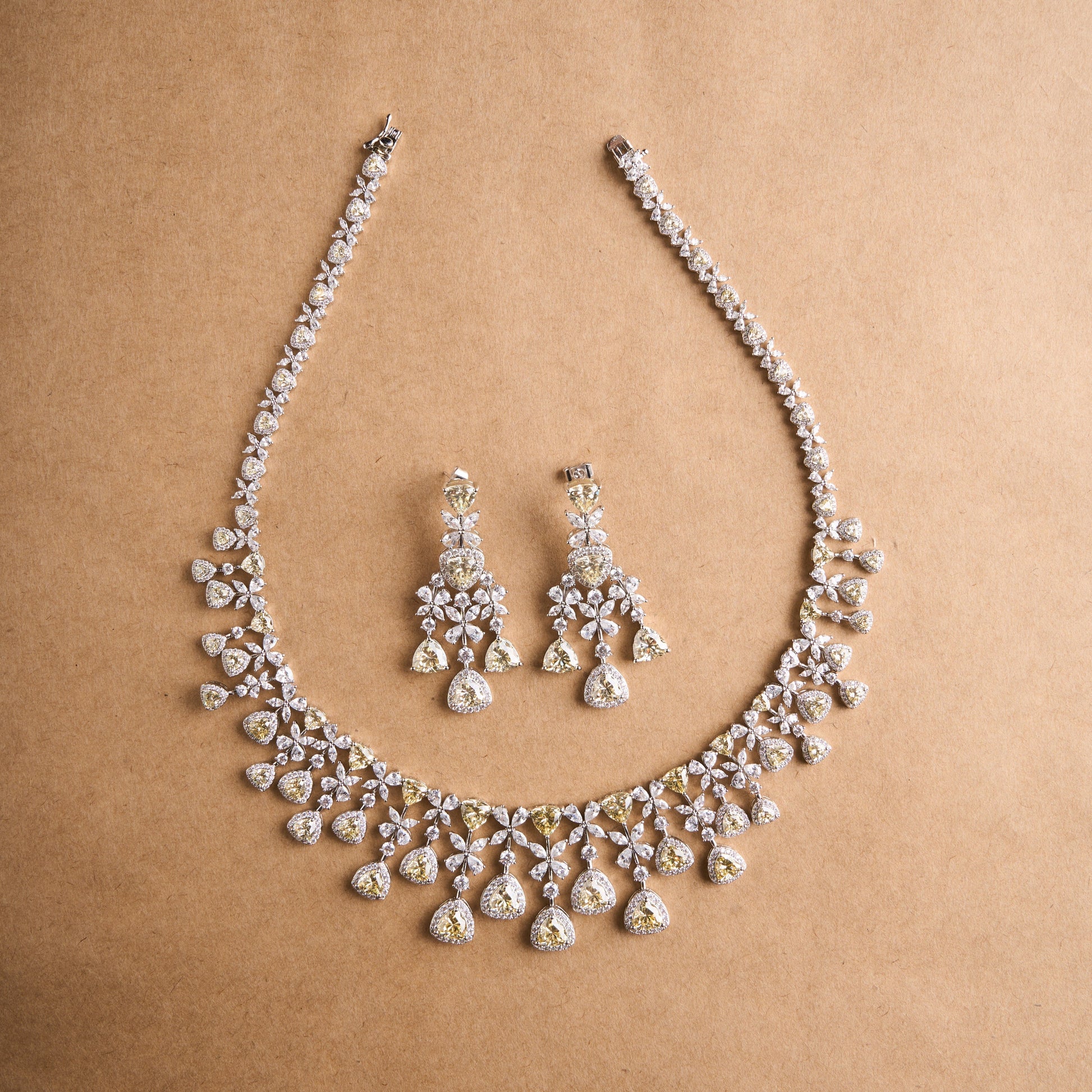 Kanira Necklace Set Mozaati