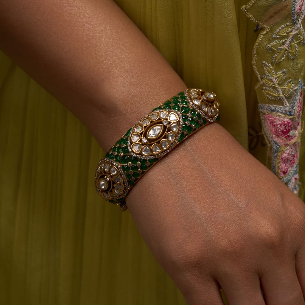 Kashvi Kada - Green