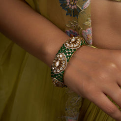 Kashvi Kada