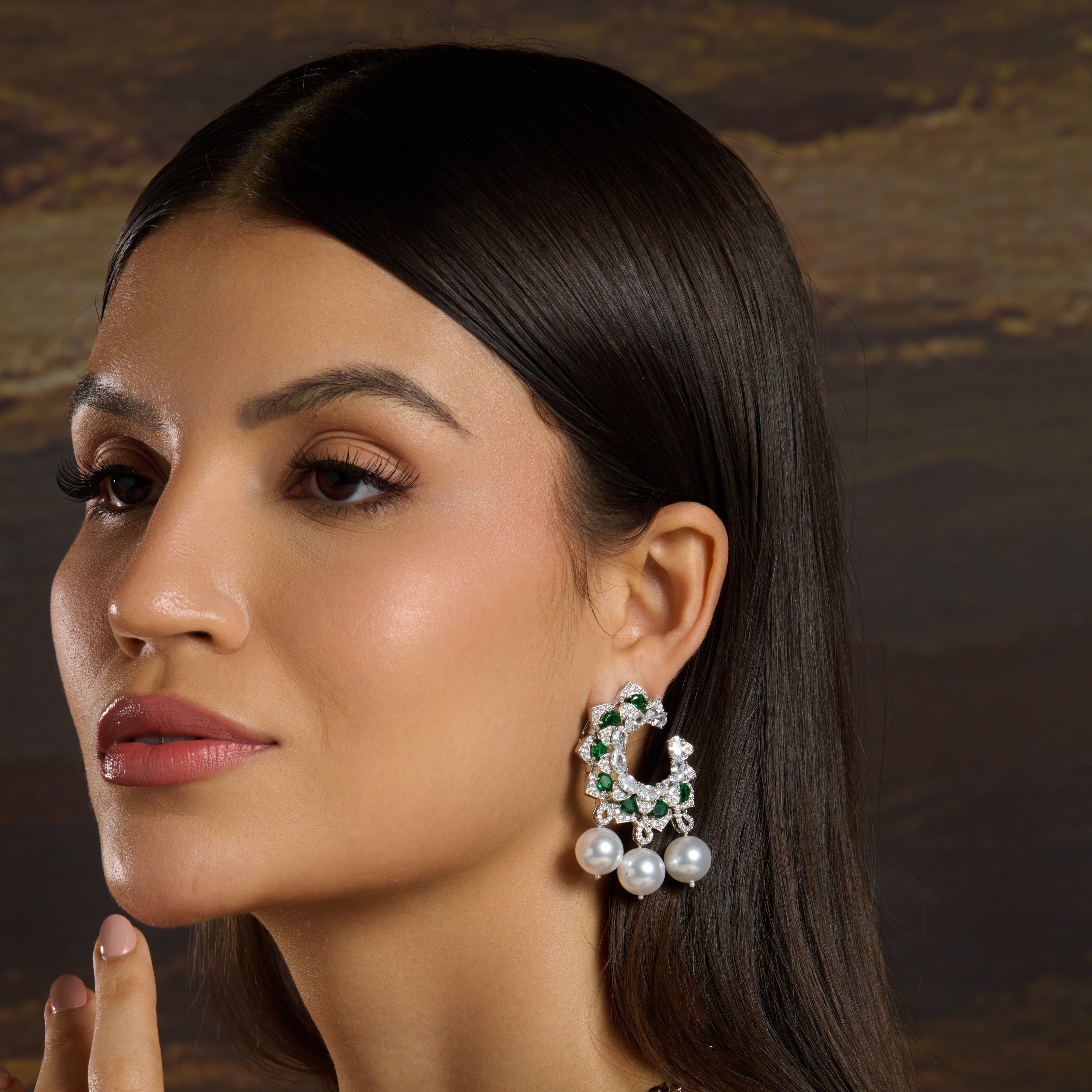 Kavindi Earrings Mozaati