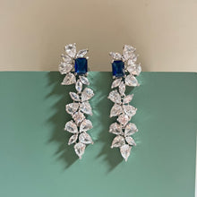 Load image into Gallery viewer, Kavya Earrings
