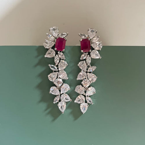 Kavya Earrings - Red