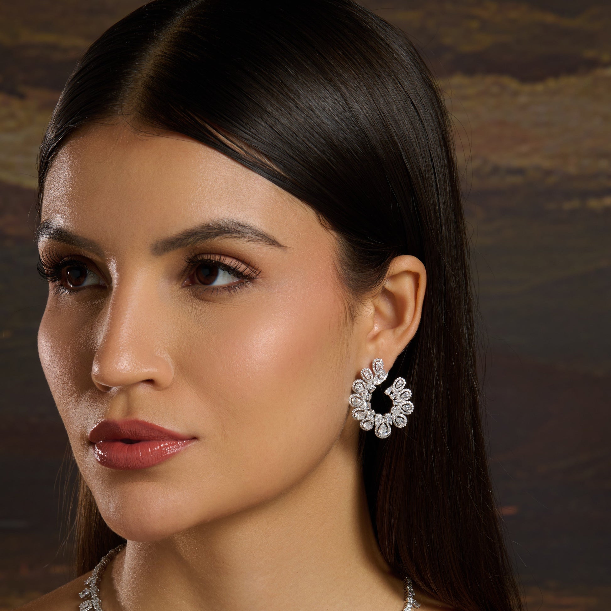 Kavyaangi Earrings Mozaati