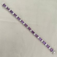 Load image into Gallery viewer, Liora Bracelet - Purple
