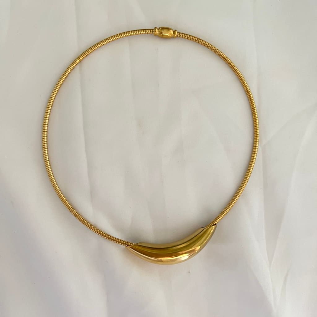 Magnet Necklace