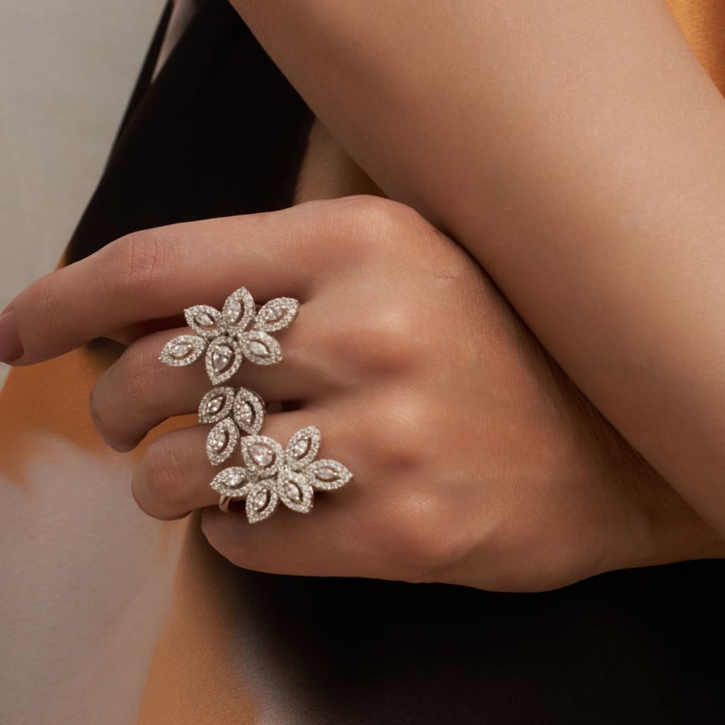 Magnolia Ring - Silver / US6