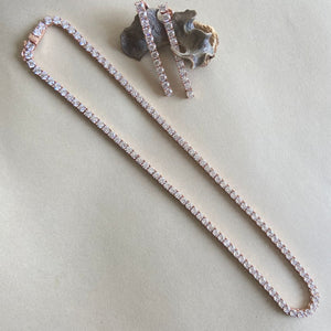 Maia Necklace Set in Rose Gold