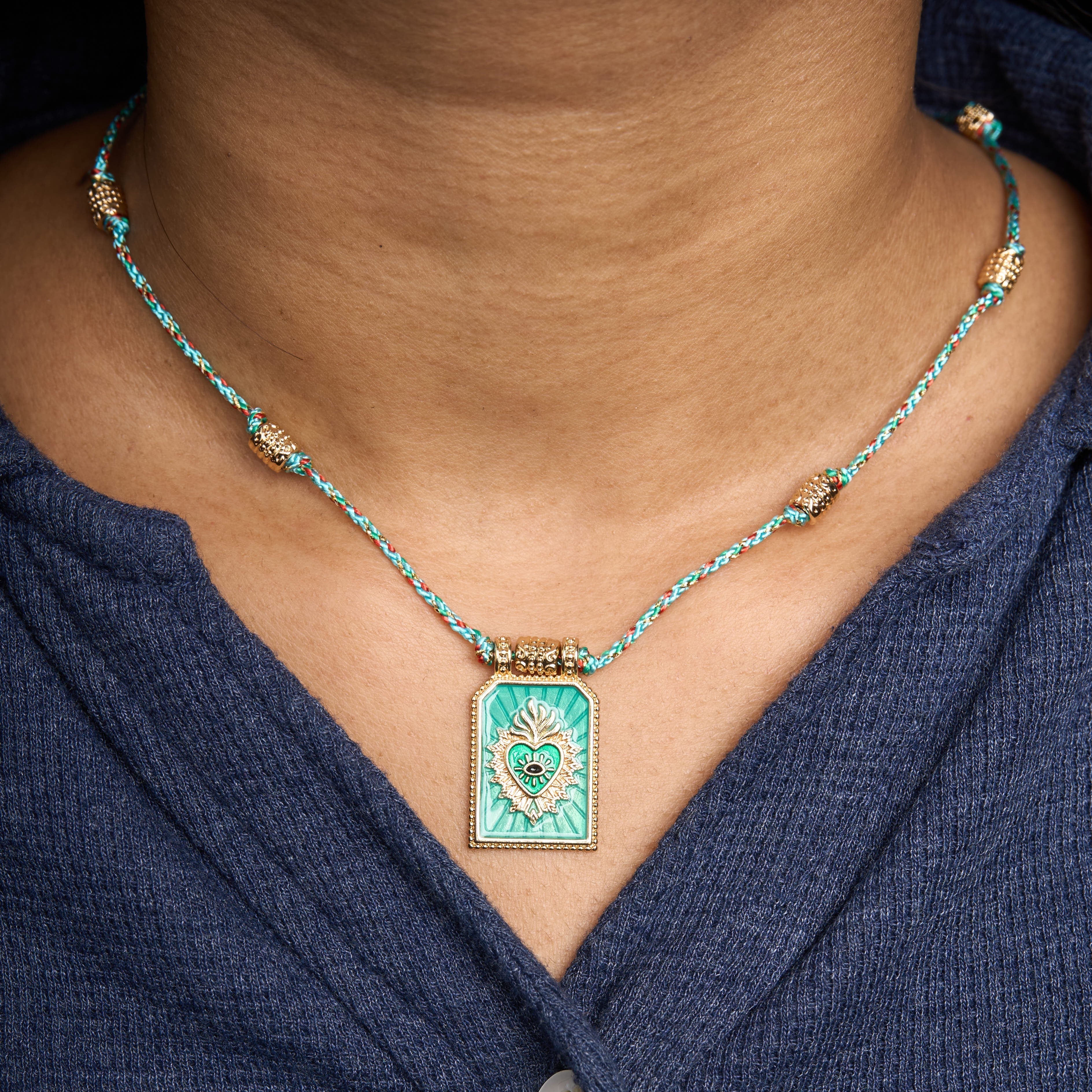 Mini Tag Thread Pendant Mozaati