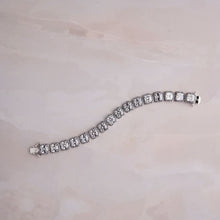 Load image into Gallery viewer, Nadine Bracelet
