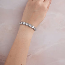 Load image into Gallery viewer, Nadine Bracelet
