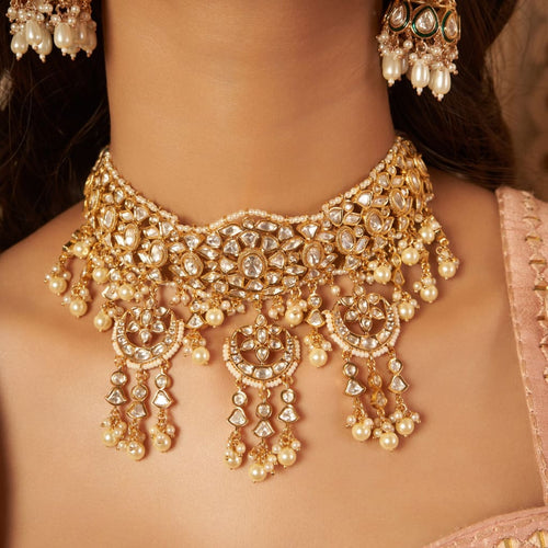 Nainaaz Necklace