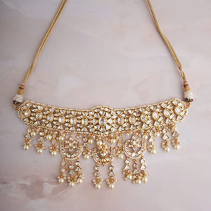 Nainaaz Necklace