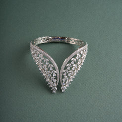 Nisha Hathphool Mozaati