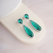 Load image into Gallery viewer, Nyle Earrings - Green
