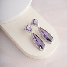 Load image into Gallery viewer, Nyle Earrings - Purple
