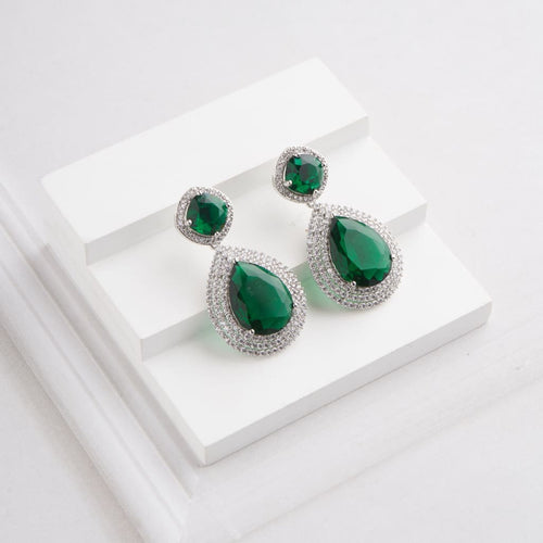 Nyra Earrings - Green