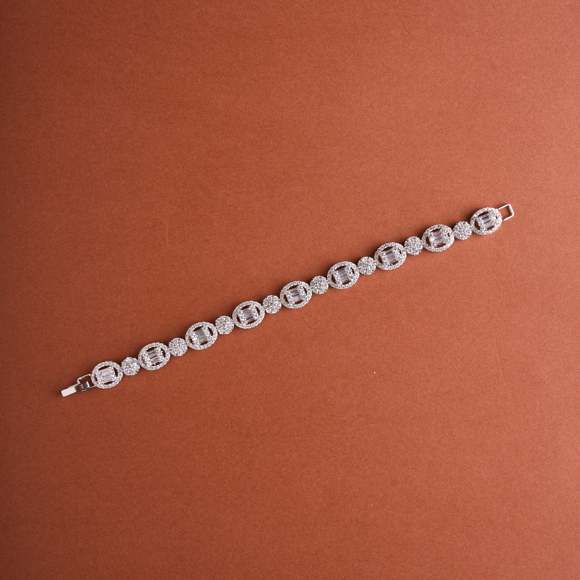 Oval Baguette Bracelet Mozaati