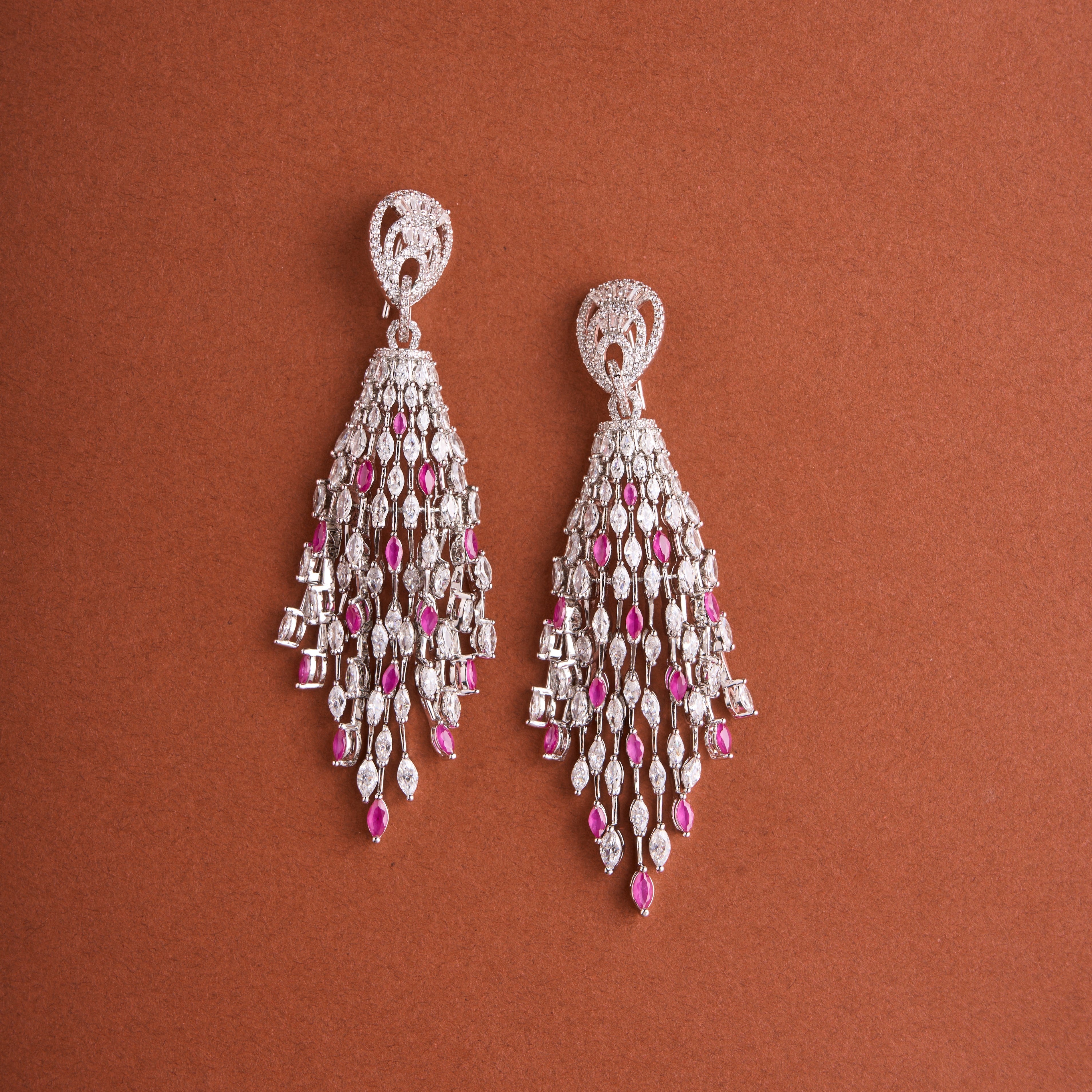 Pear Bunch Earrings Mozaati