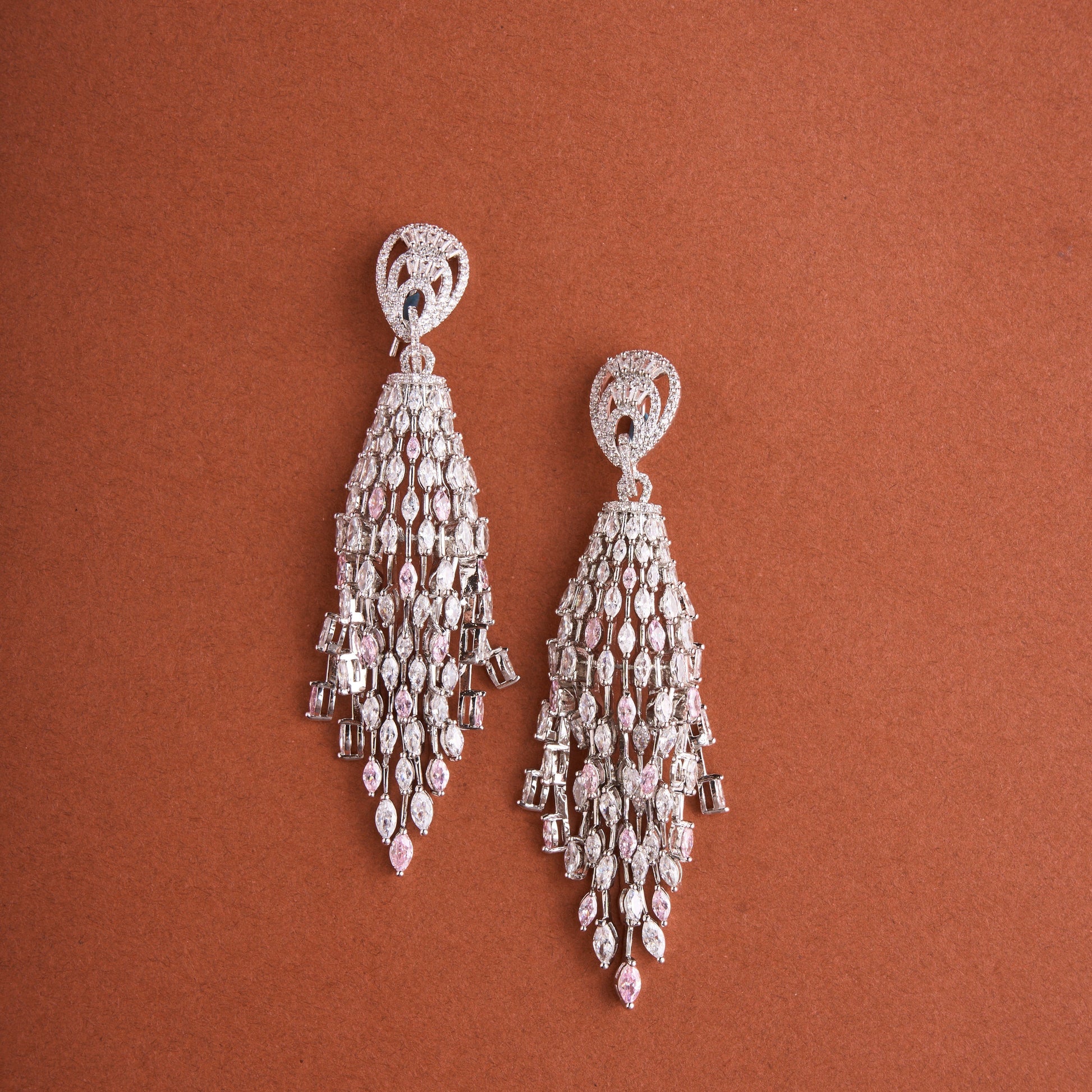 Pear Bunch Earrings Mozaati