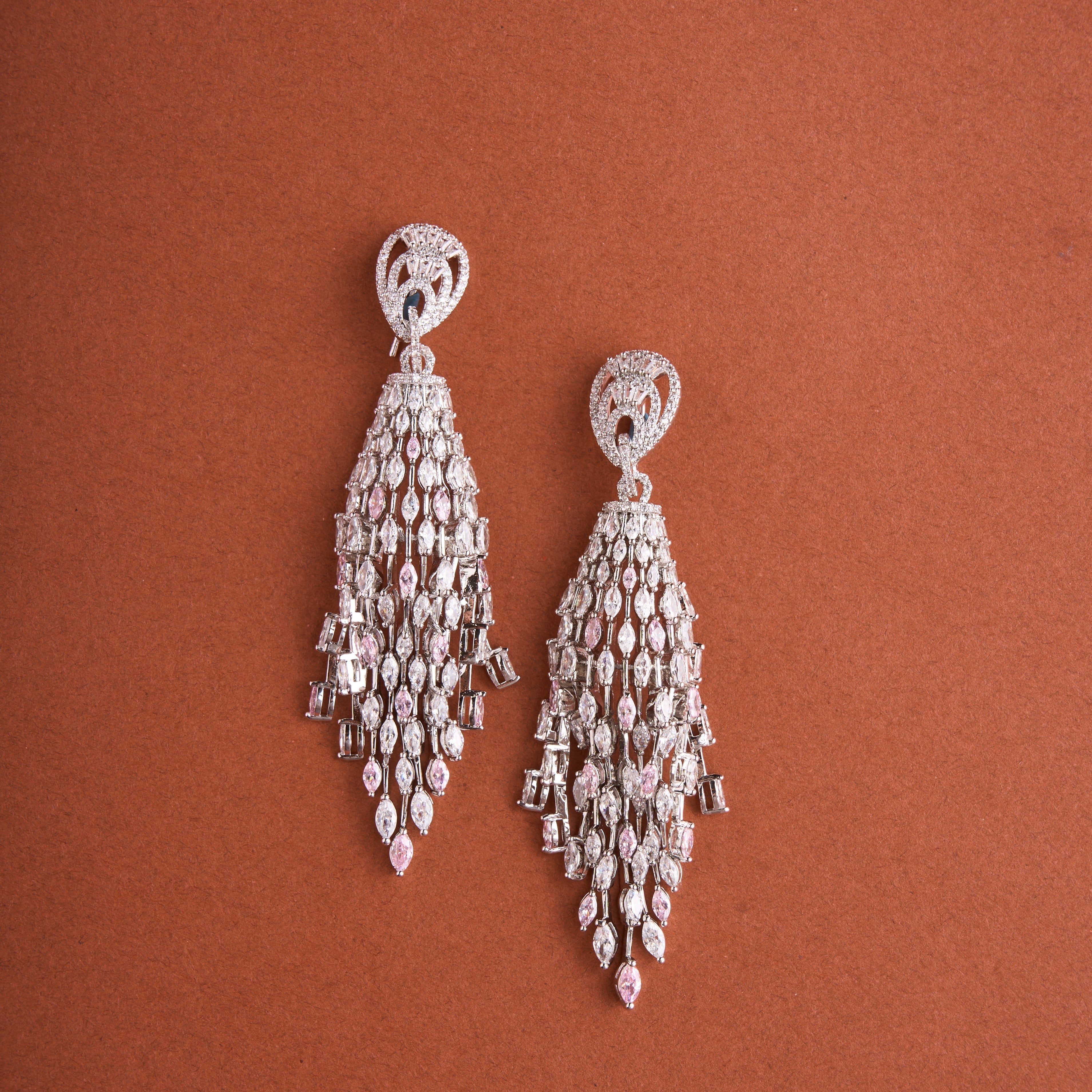 Pear Bunch Earrings Mozaati