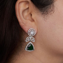 Load image into Gallery viewer, Pia Earrings
