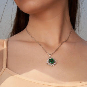 Primrose Necklace - Green