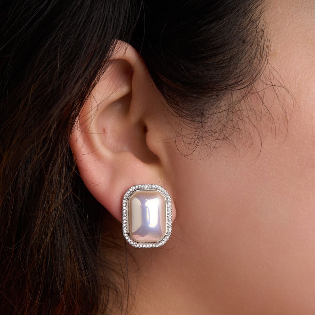 Rec Pearl Earrings