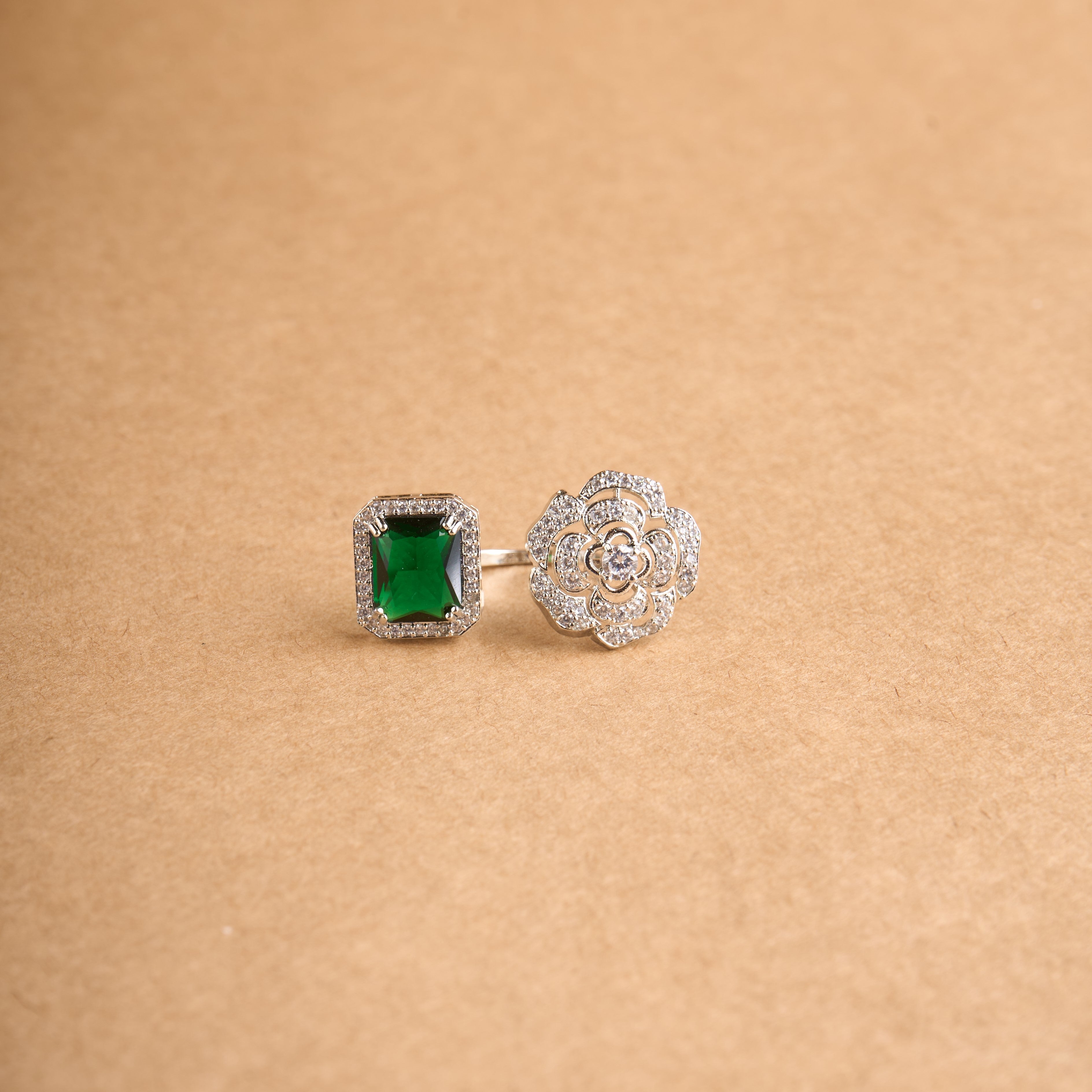 Rose Emerald Ring Mozaati